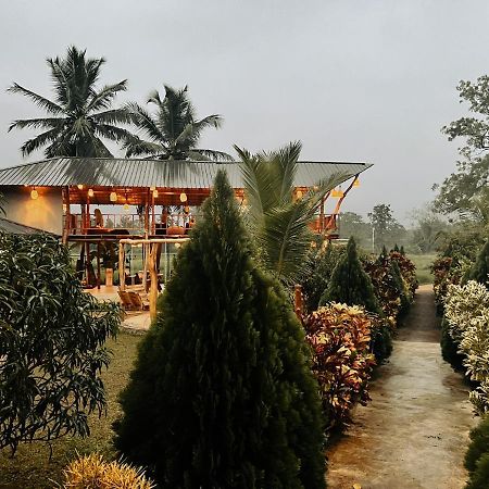 Roy'S Villa Sigiriya Buitenkant foto